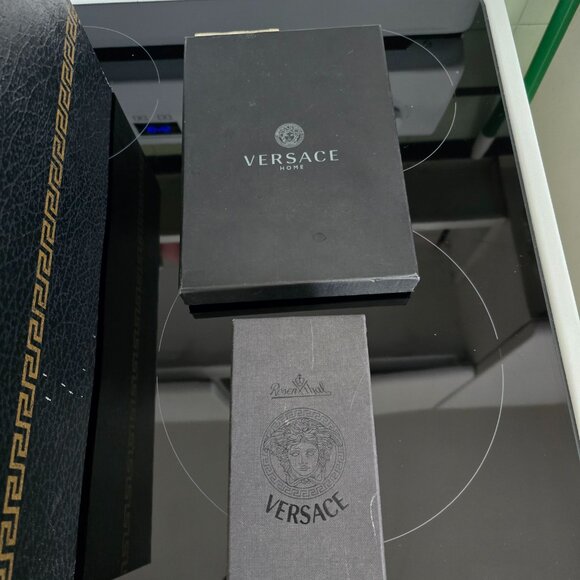 Neiman's Authentic NIB's Versace HomeSet Candelabra Journal Wine Stopper Pillows - Picture 2 of 16